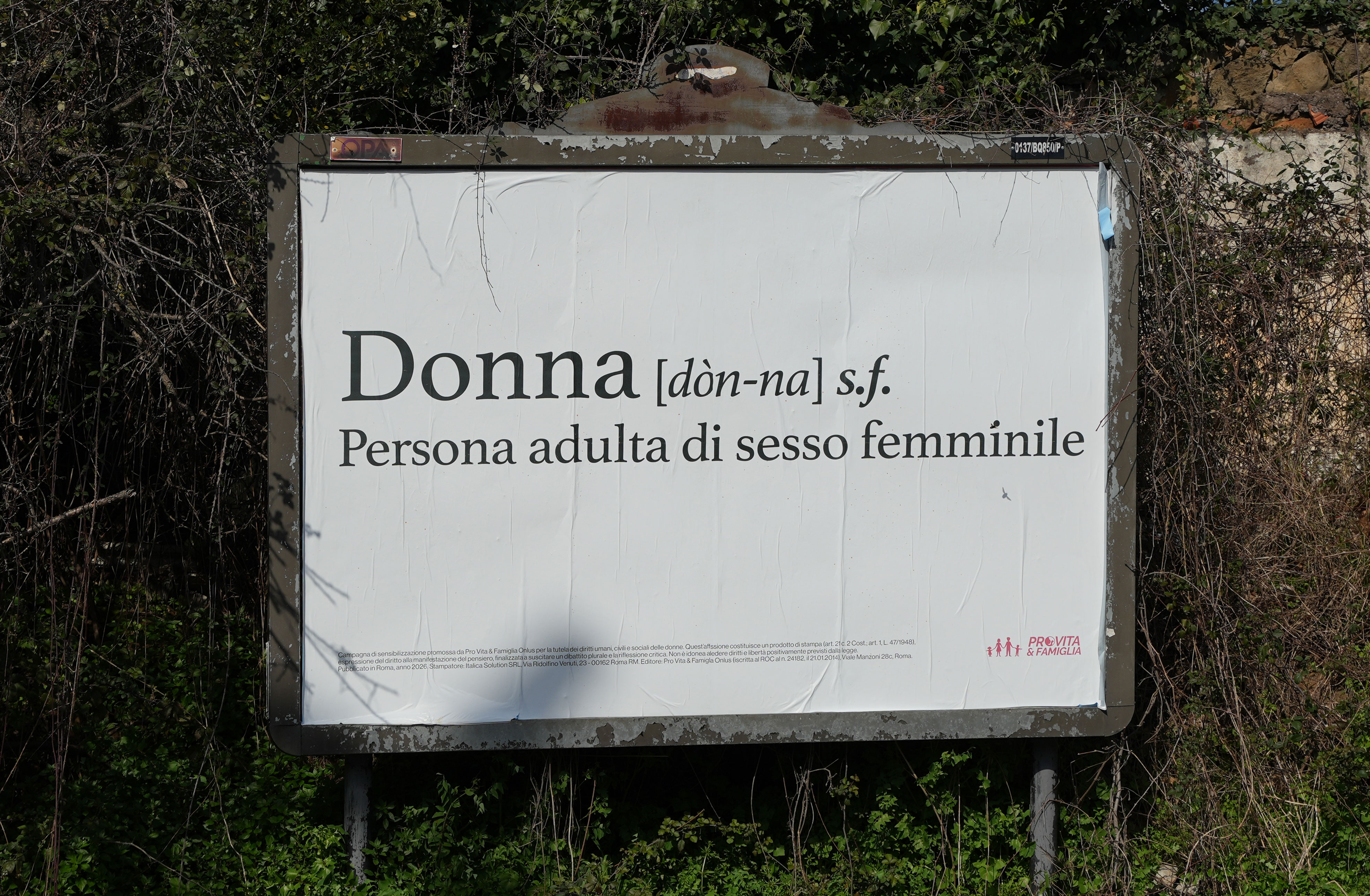In vista dell'8 marzo al via campagna di affissioni di Pro Vita & Famiglia contro la cancellazione delle donne 1